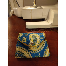 Petit étui bleu et jaune